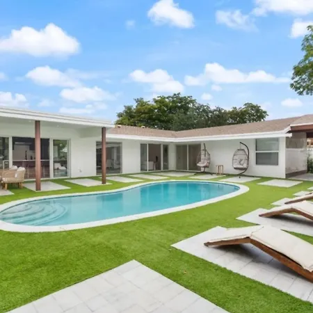 The New House In The Middle Of Miami Villa